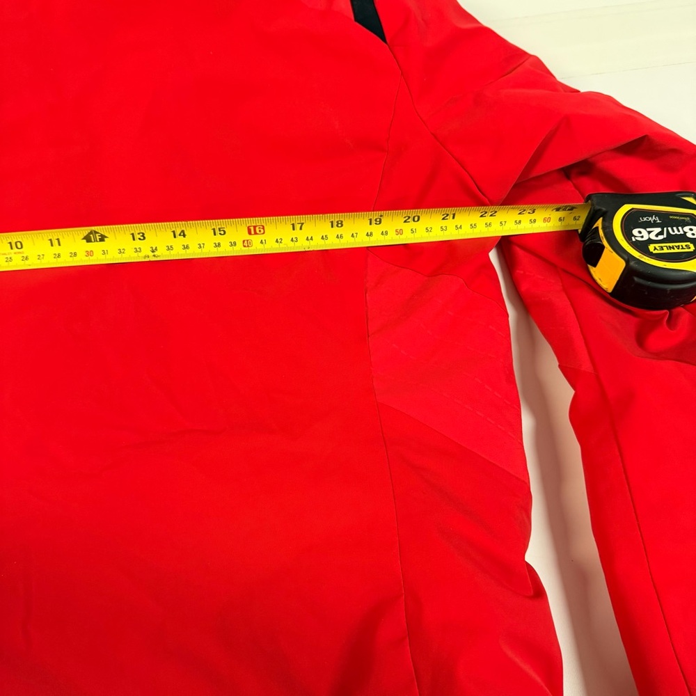Descente Red Hooded Ski Jacket - Picture 8 of 10